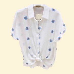 Hvid skjorte - Lille bl� blomst