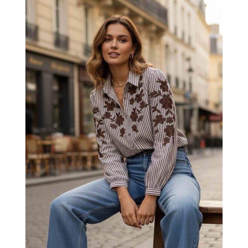 Bomuldskjorte - Brun broderi