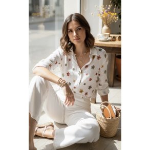 Bomuldsskjorter - Broderi - Farvet blomster