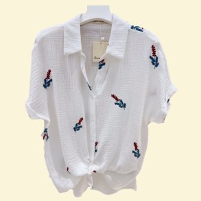 Hvid skjorte - Broderi Blomst