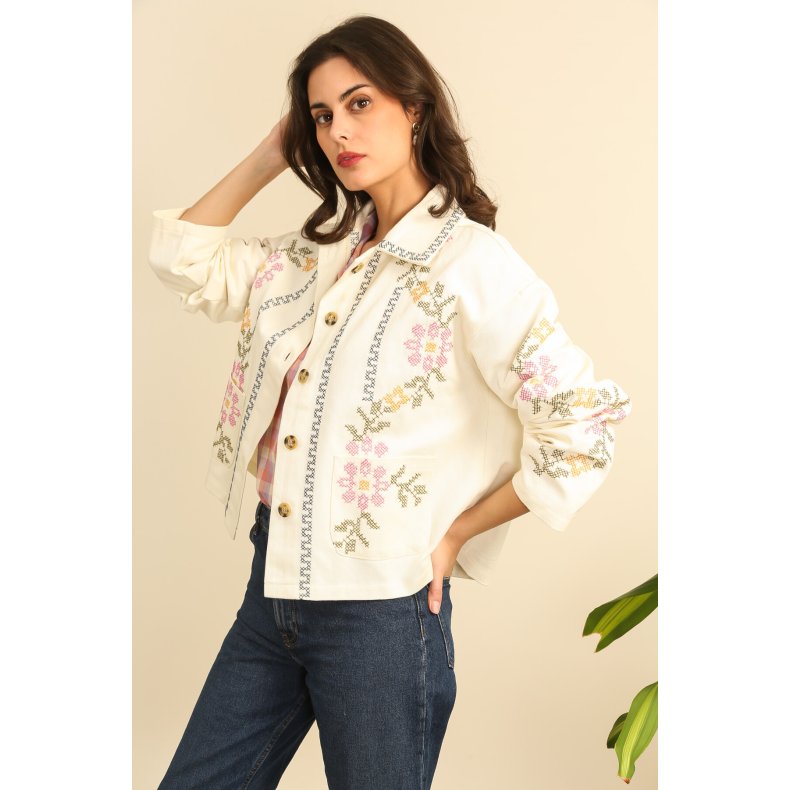 skjorte-mamelukken-jakke-blazer-broderi-m�nster-farve